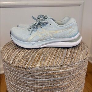 ASICS Women's Pale Blue Running Sneakers with Gold Detailing